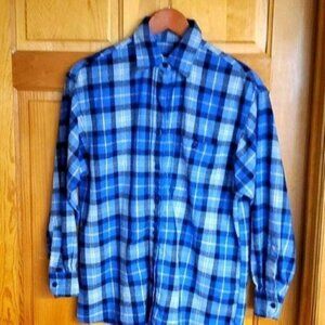 Pendleton Vintage 100% Wool Blue Plaid LS Casual Button Down Sz. M
Shirt